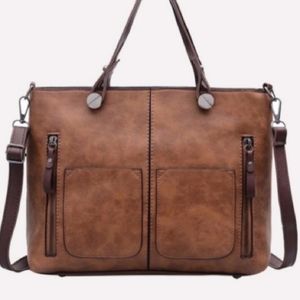 SHAI ZIPPER DETAILS TOTE BAG.